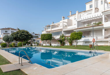 This penthouse represents the best of Marbella living, combining luxury, comfort, and a prime location in one of the most sought-after areas of the Costa del Sol.