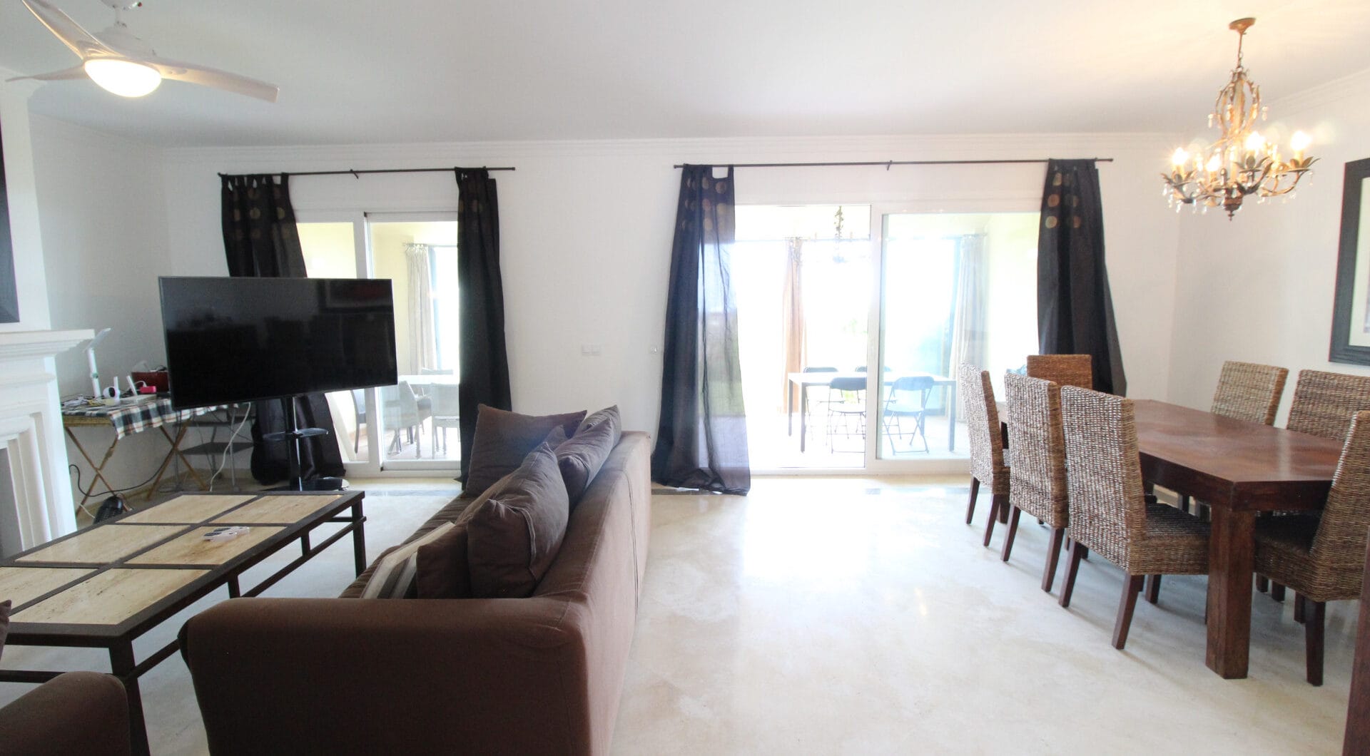 BEAUTIFULL AND PRIVATE SEMIDETACHED   OPEN VIEWS TO THE SEA
