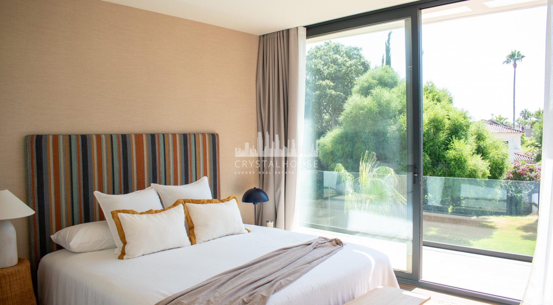 Villa KOA by Lago Architects: New Built Villa for Sale in Sotogrande Costa