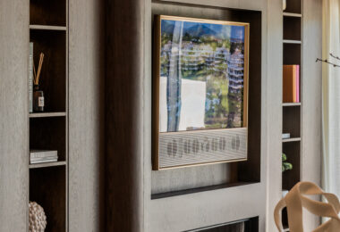 Elegant Beachfront Apartment in Los Monteros Palm Beach – Marbella