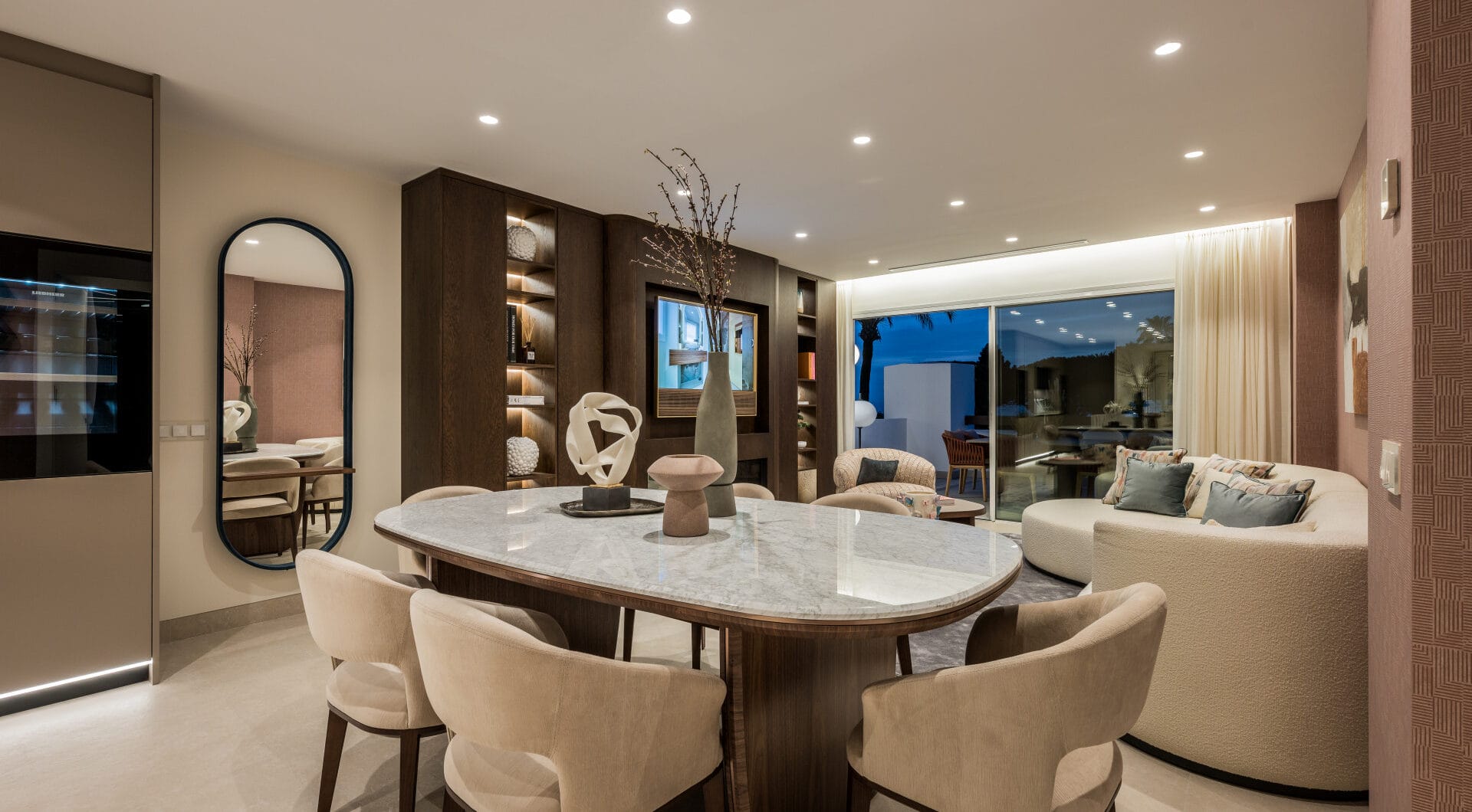 Elegant Beachfront Apartment in Los Monteros Palm Beach – Marbella