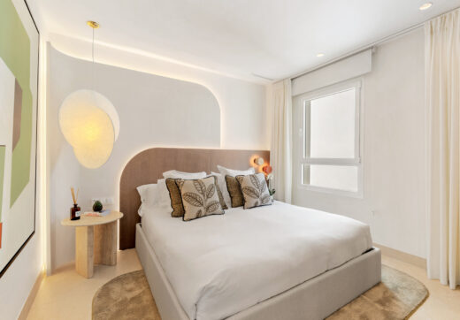 Elegant Beachfront Apartment in Los Monteros Palm Beach – Marbella
