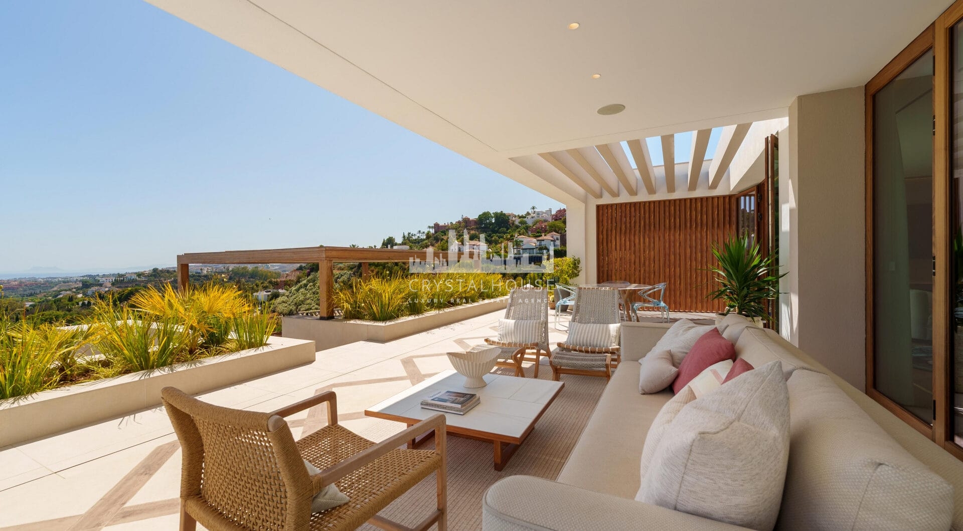 Villa Cina occupies a privileged position within The Hills, La Quinta