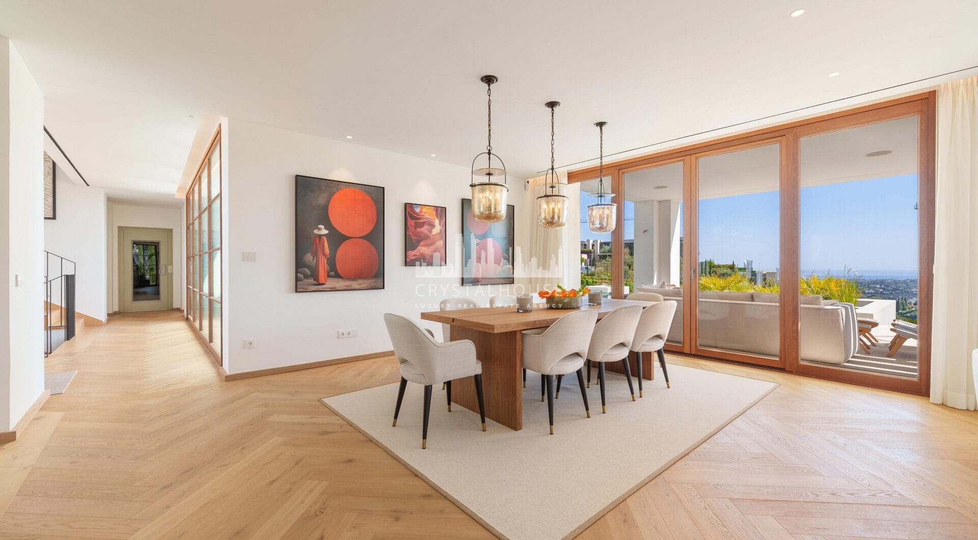 Villa Cina occupies a privileged position within The Hills, La Quinta