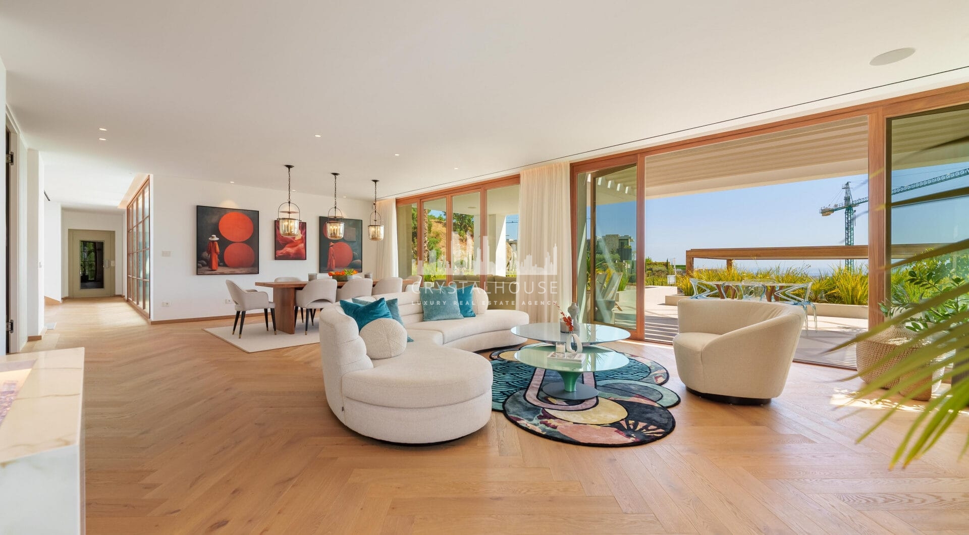 Villa Cina occupies a privileged position within The Hills, La Quinta