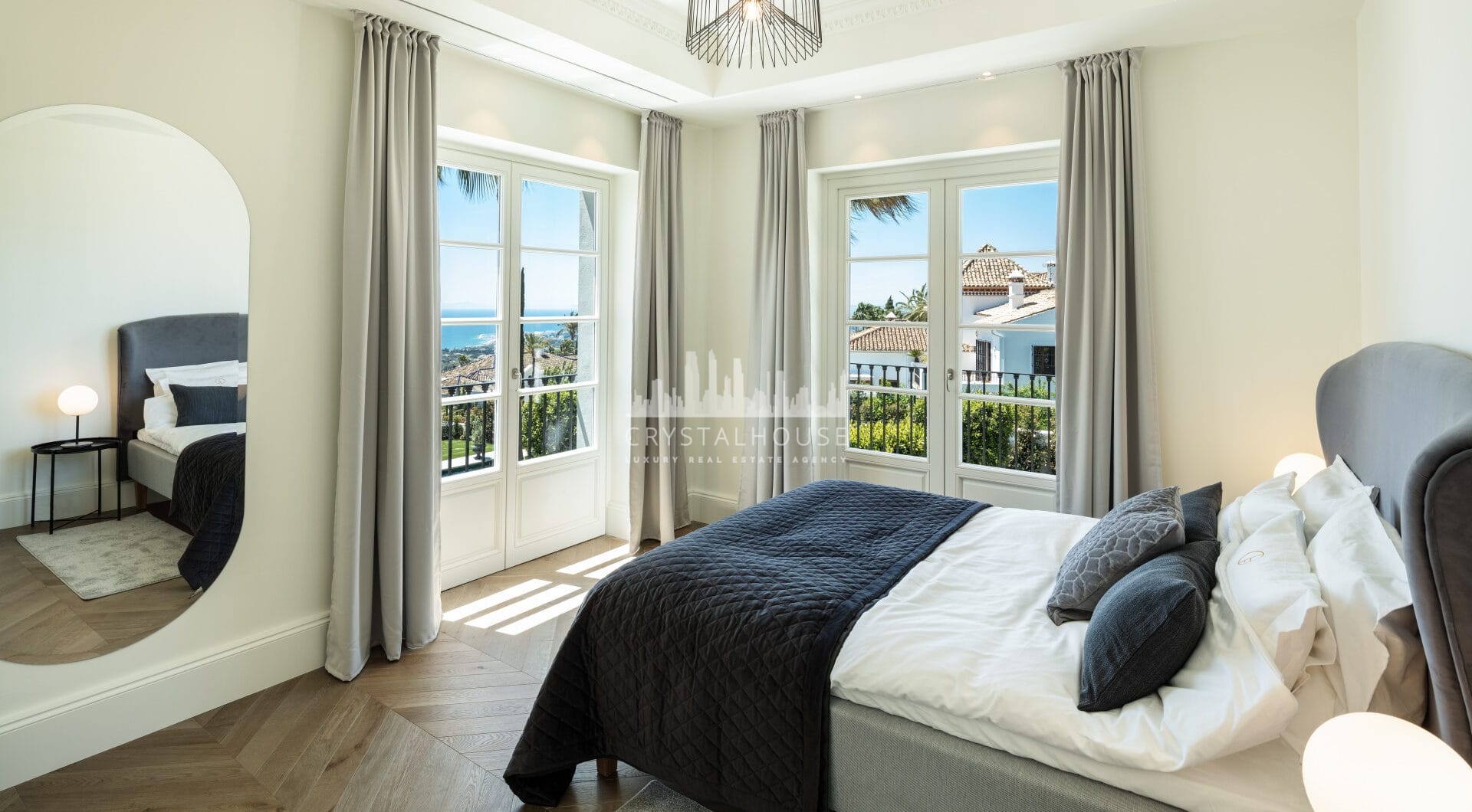 Panoramic Sea &amp; Mountain View Luxury Villa in Sierra Blanca