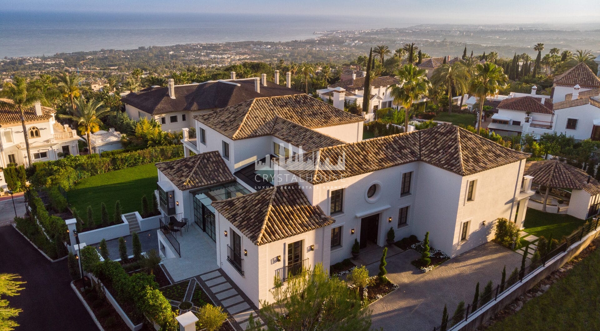 Panoramic Sea &amp; Mountain View Luxury Villa in Sierra Blanca