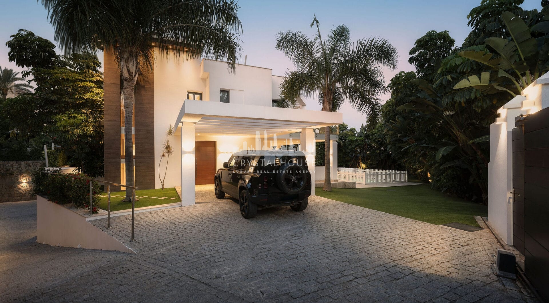 Contemporary Villa Perfect for Families