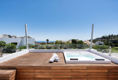 Contemporary Villa Perfect for Families