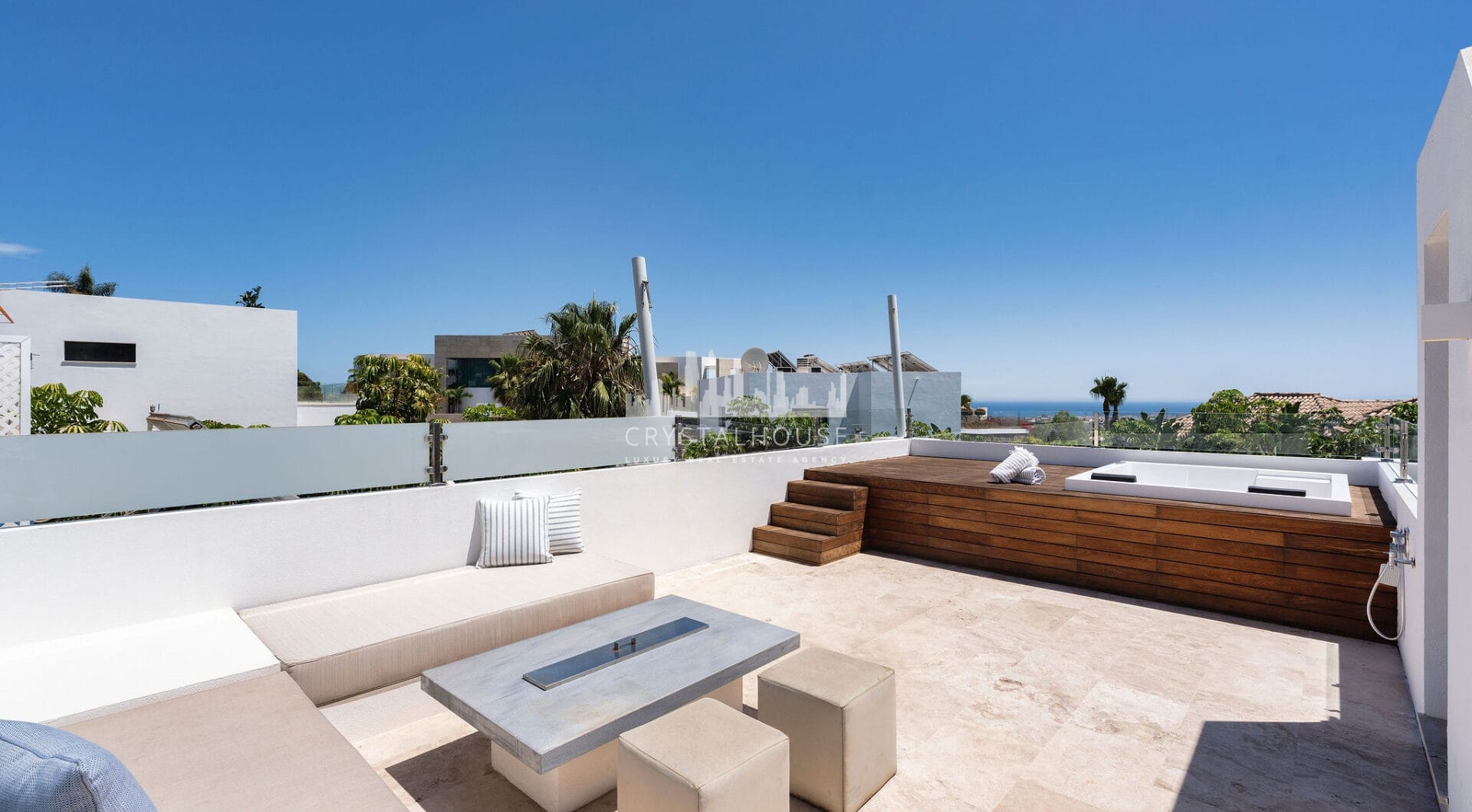 Contemporary Villa Perfect for Families