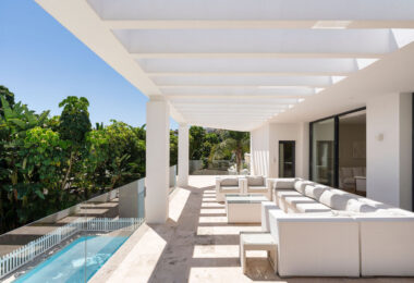 Contemporary Villa Perfect for Families