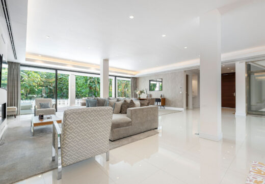 Contemporary Villa Perfect for Families