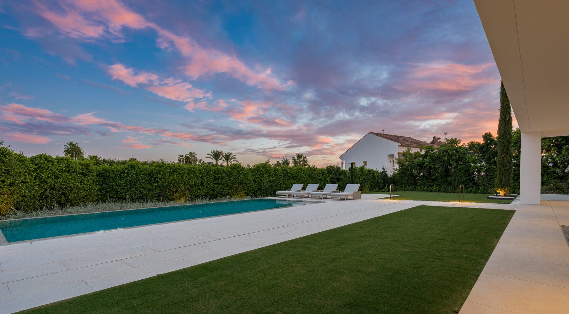 Exceptional 5-bedroom luxury villa in Marbella