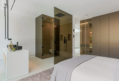 Exceptional 5-bedroom luxury villa in Marbella