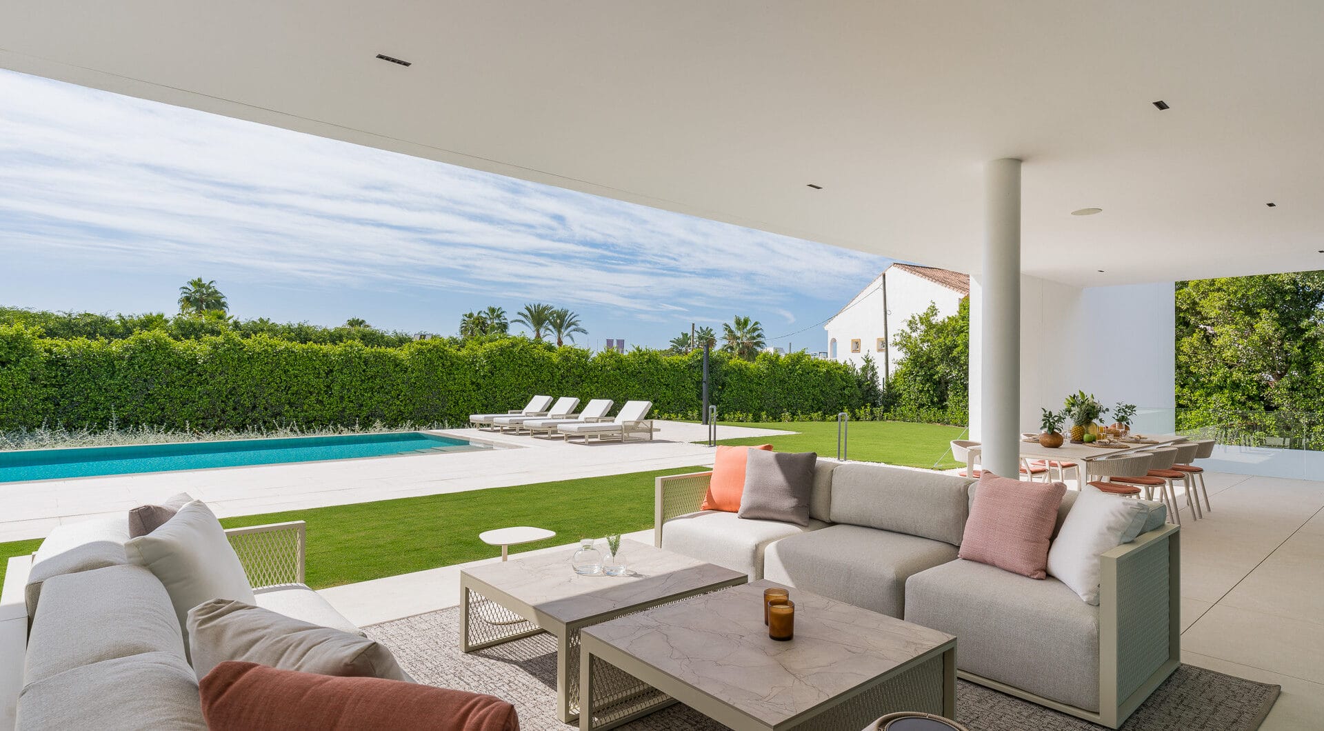 Exceptional 5-bedroom luxury villa in Marbella