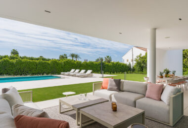 Exceptional 5-bedroom luxury villa in Marbella