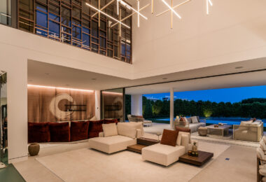 Exceptional 5-bedroom luxury villa in Marbella