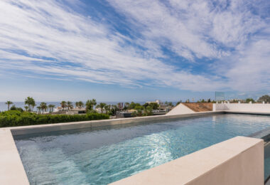 Exceptional 5-bedroom luxury villa in Marbella
