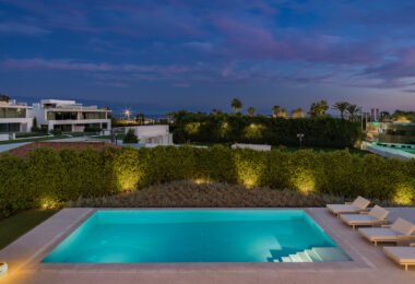 Exceptional 5-bedroom luxury villa in Marbella