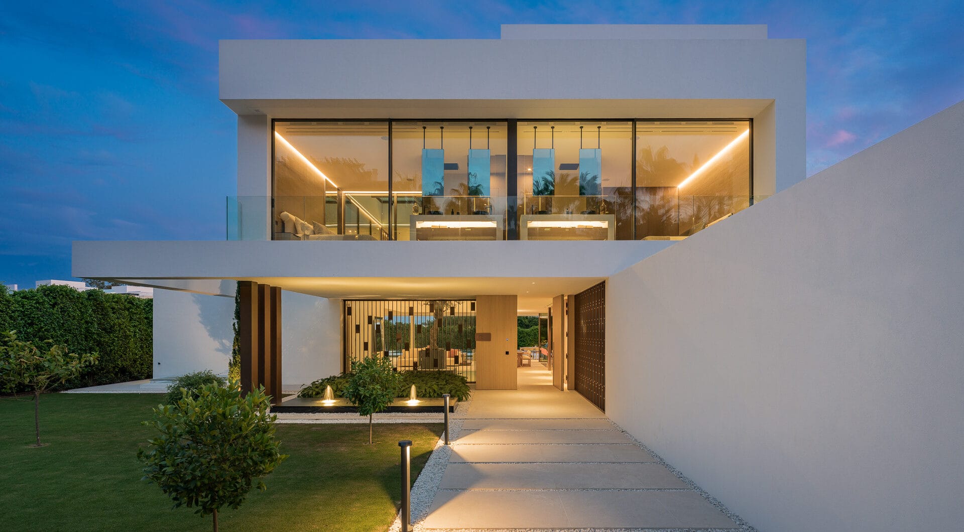 Exceptional 5-bedroom luxury villa in Marbella