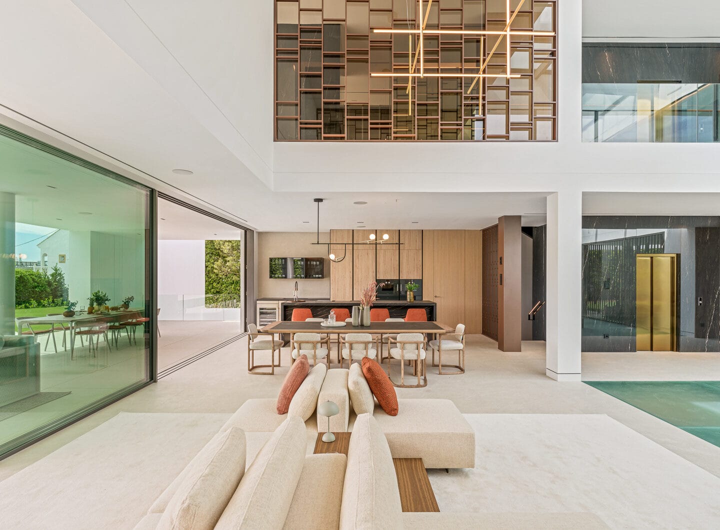Exceptional 5-bedroom luxury villa in Marbella