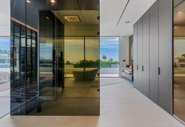 Exceptional 5-bedroom luxury villa in Marbella