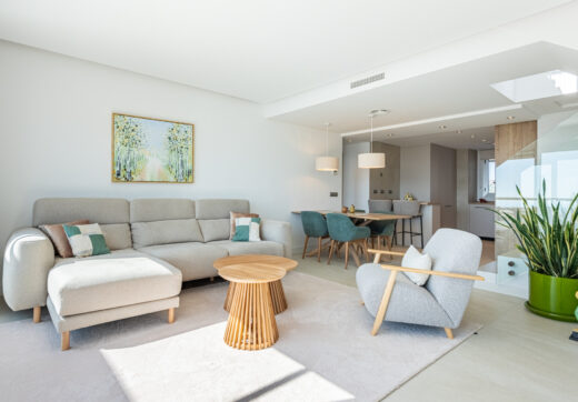 modern 3-Bedroom Penthouse with Panoramic Views in La Cala Golf, Mijas Costa