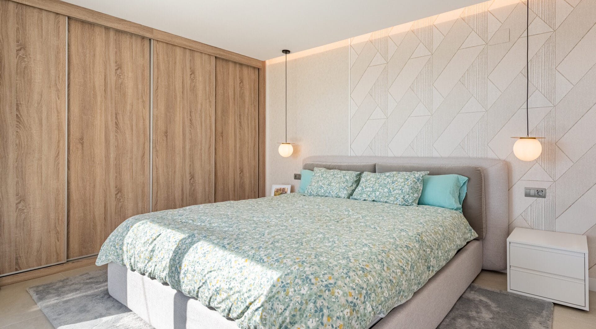 modern 3-Bedroom Penthouse with Panoramic Views in La Cala Golf, Mijas Costa