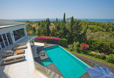 Modern 7-Bedroom Luxury Villa with Panoramic Sea Views in Hacienda Las Chapas