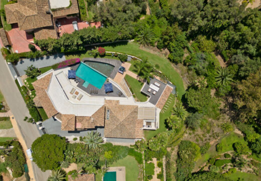 Modern 7-Bedroom Luxury Villa with Panoramic Sea Views in Hacienda Las Chapas