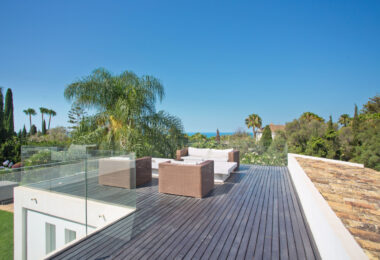 Modern 7-Bedroom Luxury Villa with Panoramic Sea Views in Hacienda Las Chapas