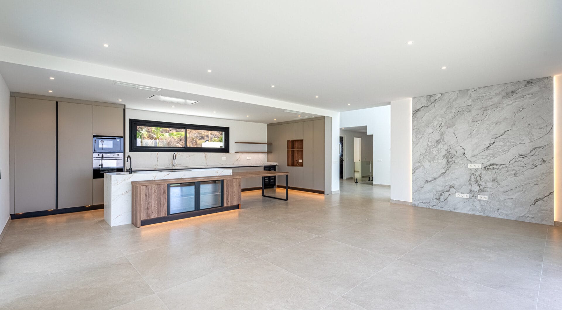 Modern Villa with Mountain Views in La Cala Golf, Mijas