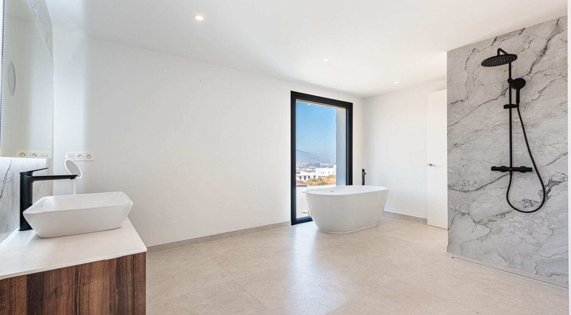 Modern Villa with Mountain Views in La Cala Golf, Mijas