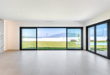 Modern Villa with Mountain Views in La Cala Golf, Mijas