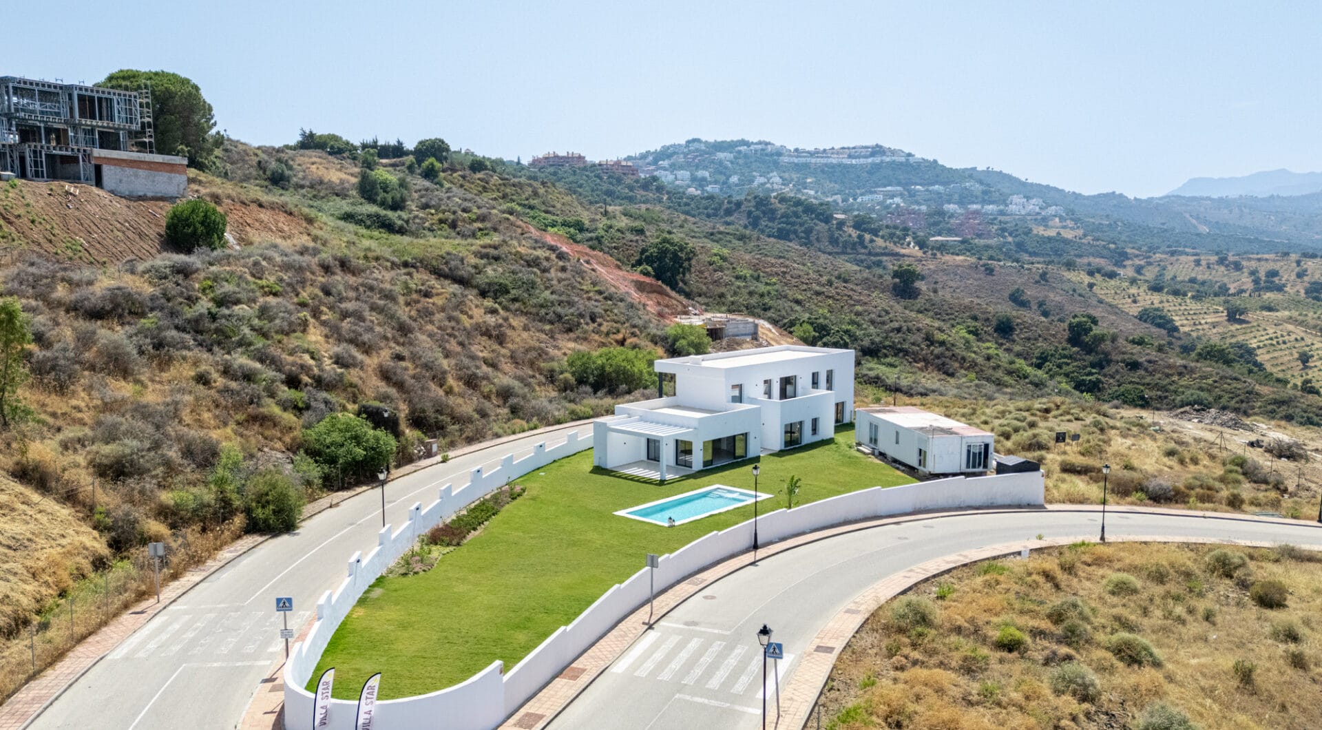 Modern Villa with Mountain Views in La Cala Golf, Mijas