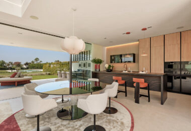Contemporary 4-Bedroom Villa with Rooftop Cinema &amp; Sea Views
