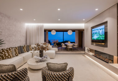 Luxury 4-Bedroom Beachfront Apartment with Private Pool – Los Granados del Mar, Estepona