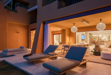 Luxury 4-Bedroom Beachfront Apartment with Private Pool – Los Granados del Mar, Estepona