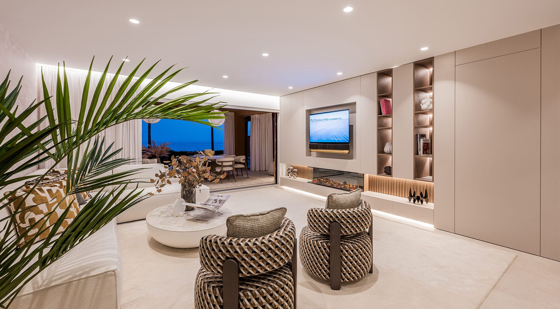 Luxury 4-Bedroom Beachfront Apartment with Private Pool – Los Granados del Mar, Estepona