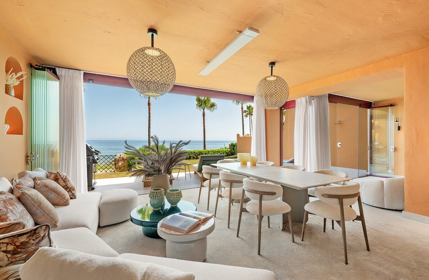 Luxury 4-Bedroom Beachfront Apartment with Private Pool – Los Granados del Mar, Estepona