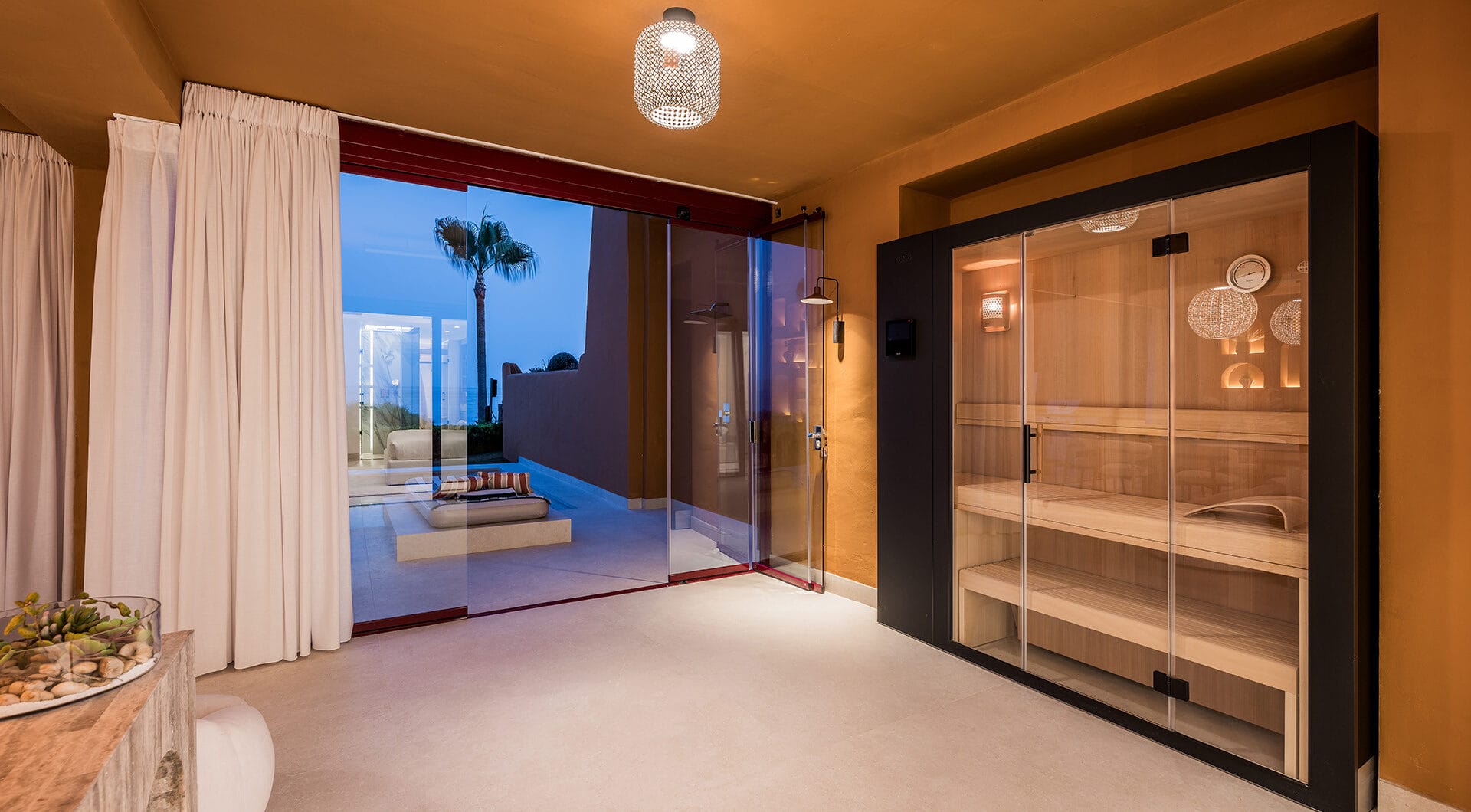 Luxury 4-Bedroom Beachfront Apartment with Private Pool – Los Granados del Mar, Estepona