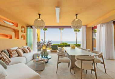 Luxury 4-Bedroom Beachfront Apartment with Private Pool – Los Granados del Mar, Estepona