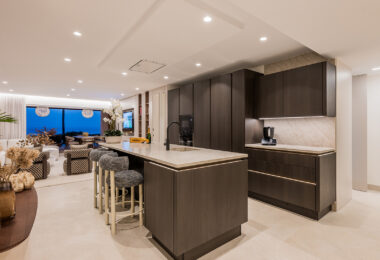 Luxury 4-Bedroom Beachfront Apartment with Private Pool – Los Granados del Mar, Estepona