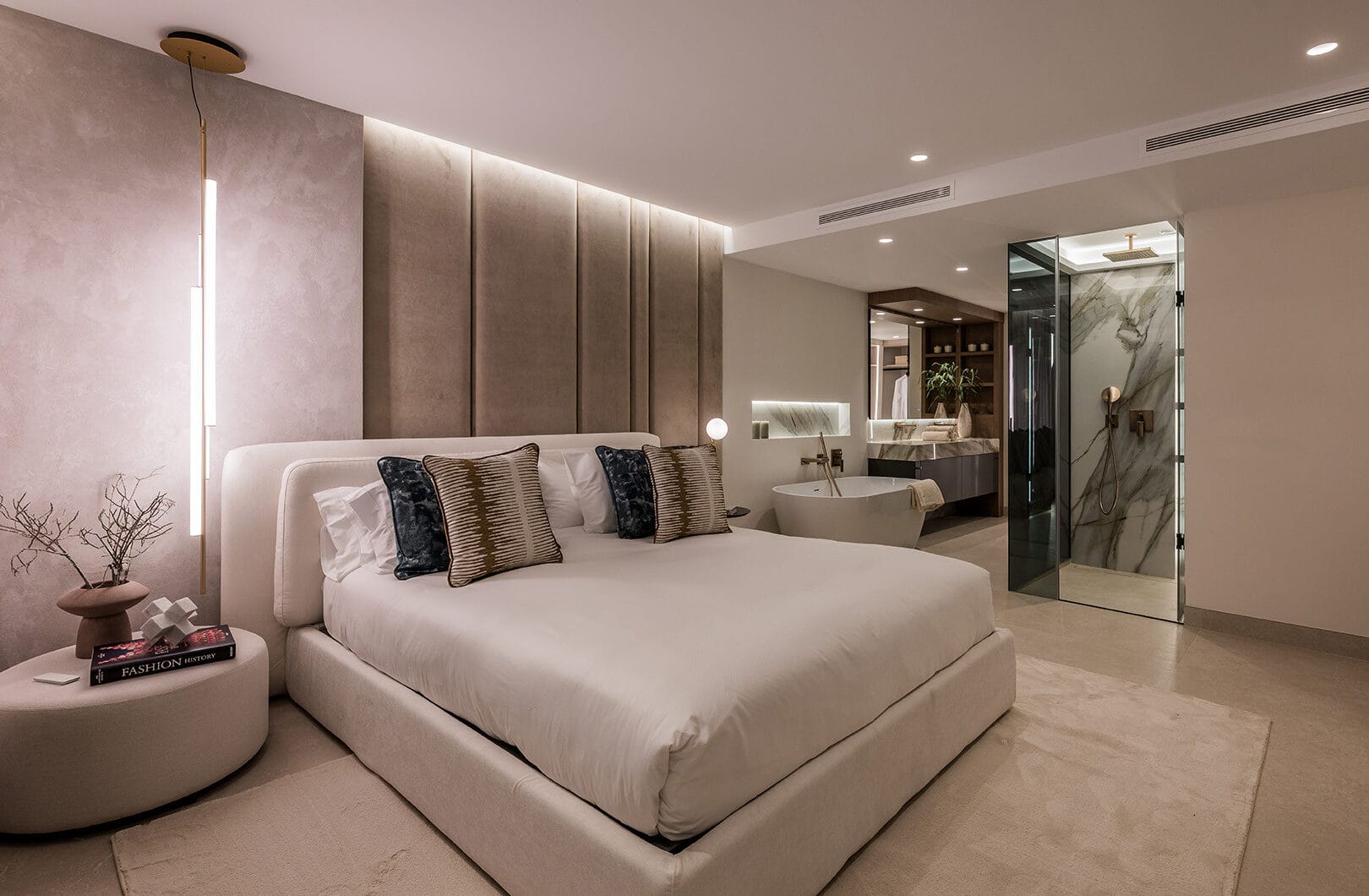 Luxury 4-Bedroom Beachfront Apartment with Private Pool – Los Granados del Mar, Estepona