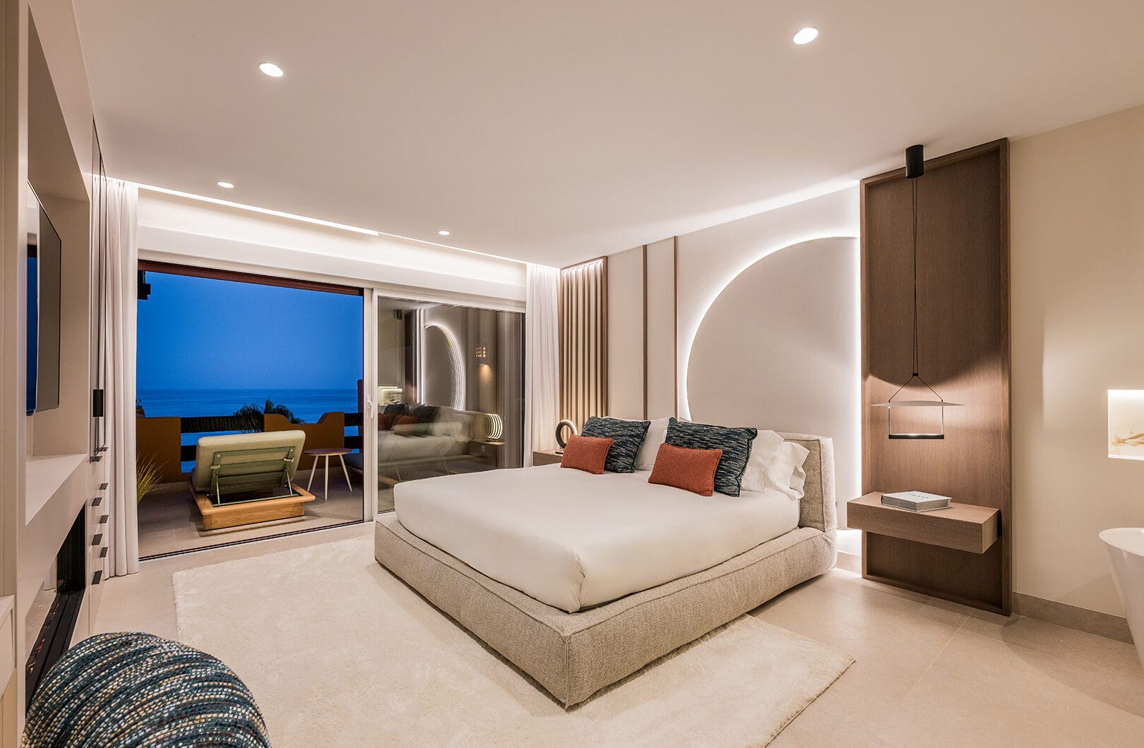 Fully Renovated 4-Bedroom Sea View Apartment – Los Granados del Mar, Estepona