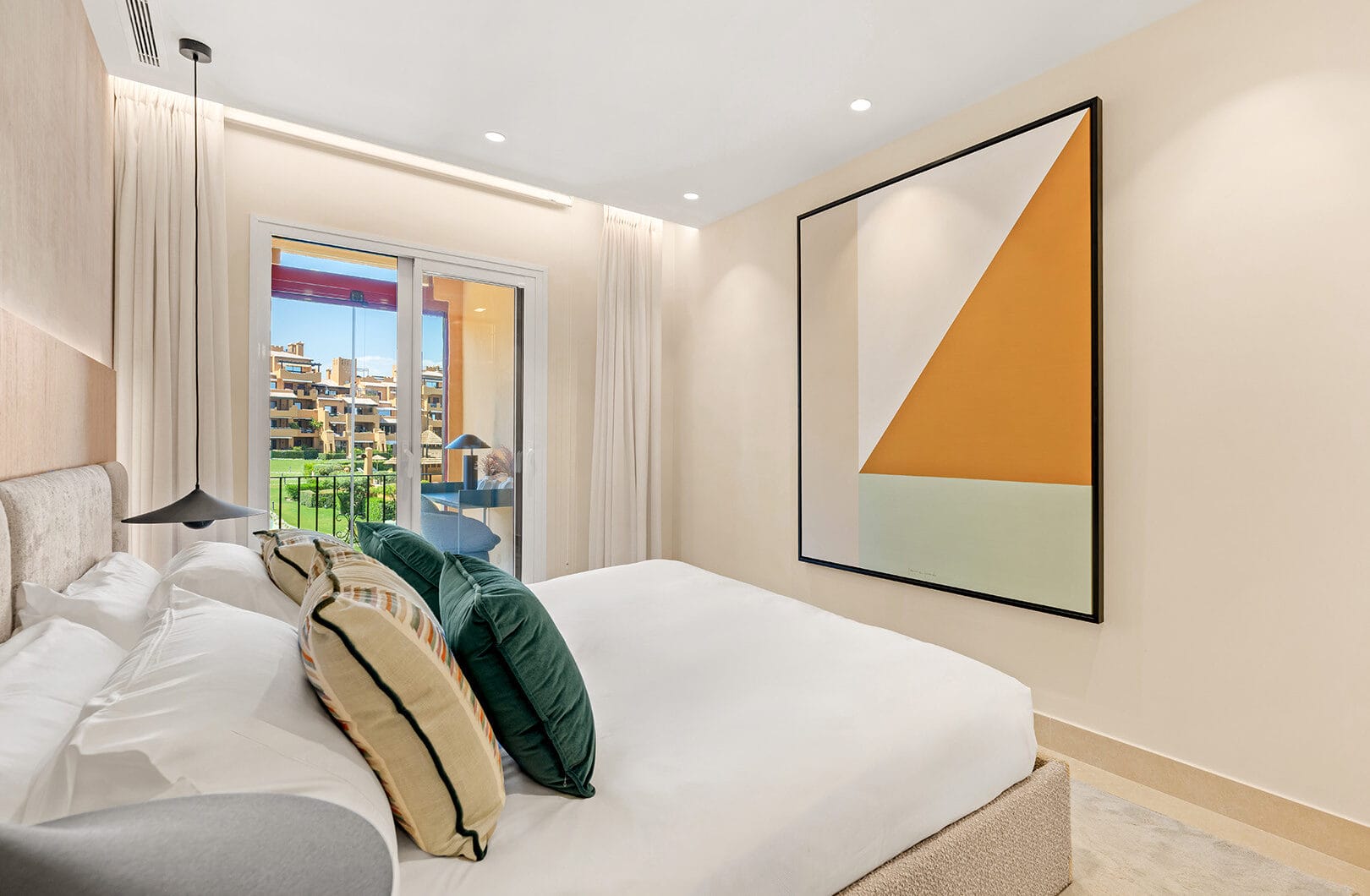 Fully Renovated 4-Bedroom Sea View Apartment – Los Granados del Mar, Estepona
