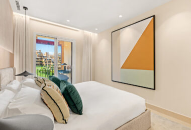 Fully Renovated 4-Bedroom Sea View Apartment – Los Granados del Mar, Estepona