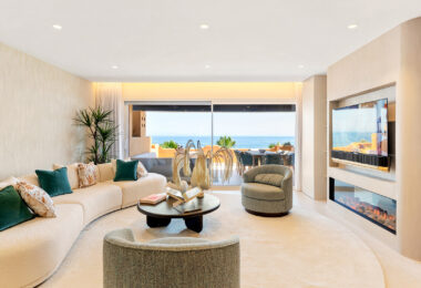 Fully Renovated 4-Bedroom Sea View Apartment – Los Granados del Mar, Estepona