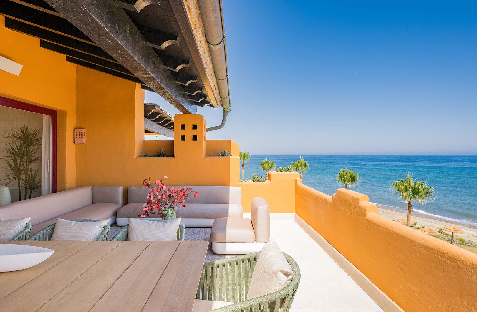 Fully Renovated 4-Bedroom Sea View Apartment – Los Granados del Mar, Estepona