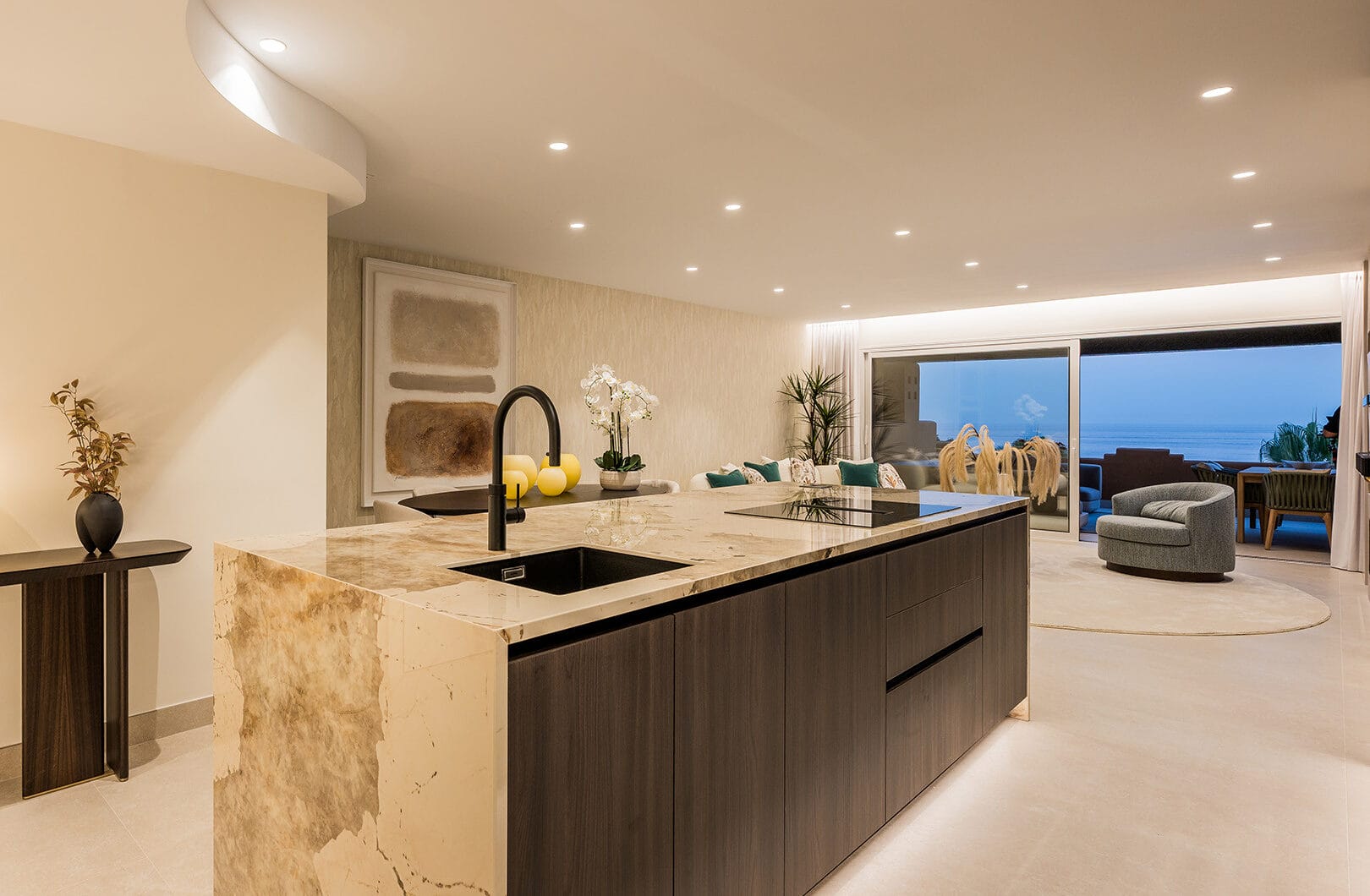 Fully Renovated 4-Bedroom Sea View Apartment – Los Granados del Mar, Estepona